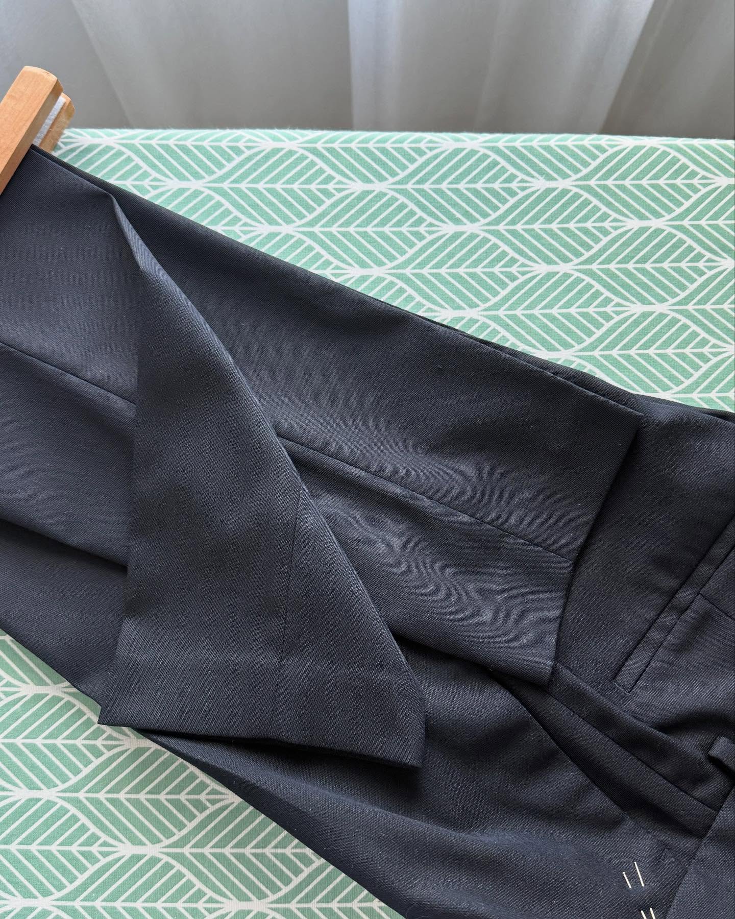 Ourlet de pantalon de costume